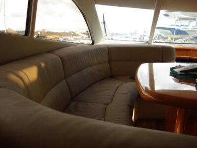 Carine Yachts - Luxury Yacht Brokerage | SUNSEEKER Manhattan 56 2002 (1) Spain 2002 | Photo 16